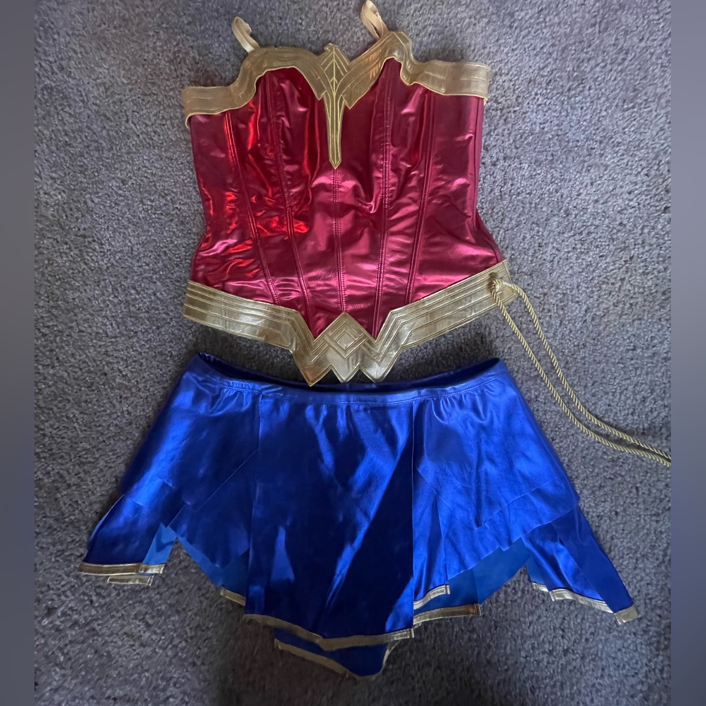 Women’s Halloween costume, sexy Halloween costume, Wonder Woman costume